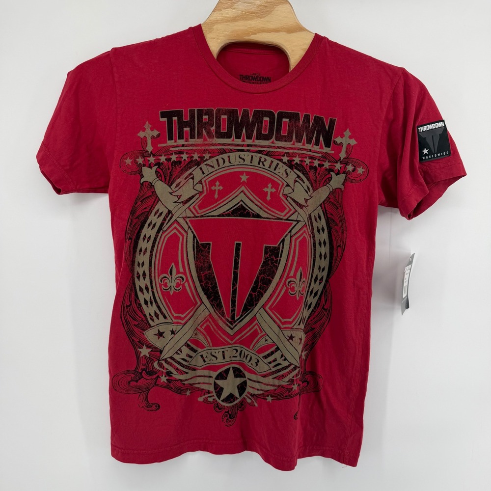 Throwdown T-Shirt Mens L Red Voyage SS Tee MMA Graphic Shield Crest Cotton NEW
